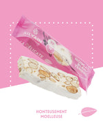Un paquet de nougat blanc tendre de 30g, moelleux avec amandes grillées et miel de lavande.
