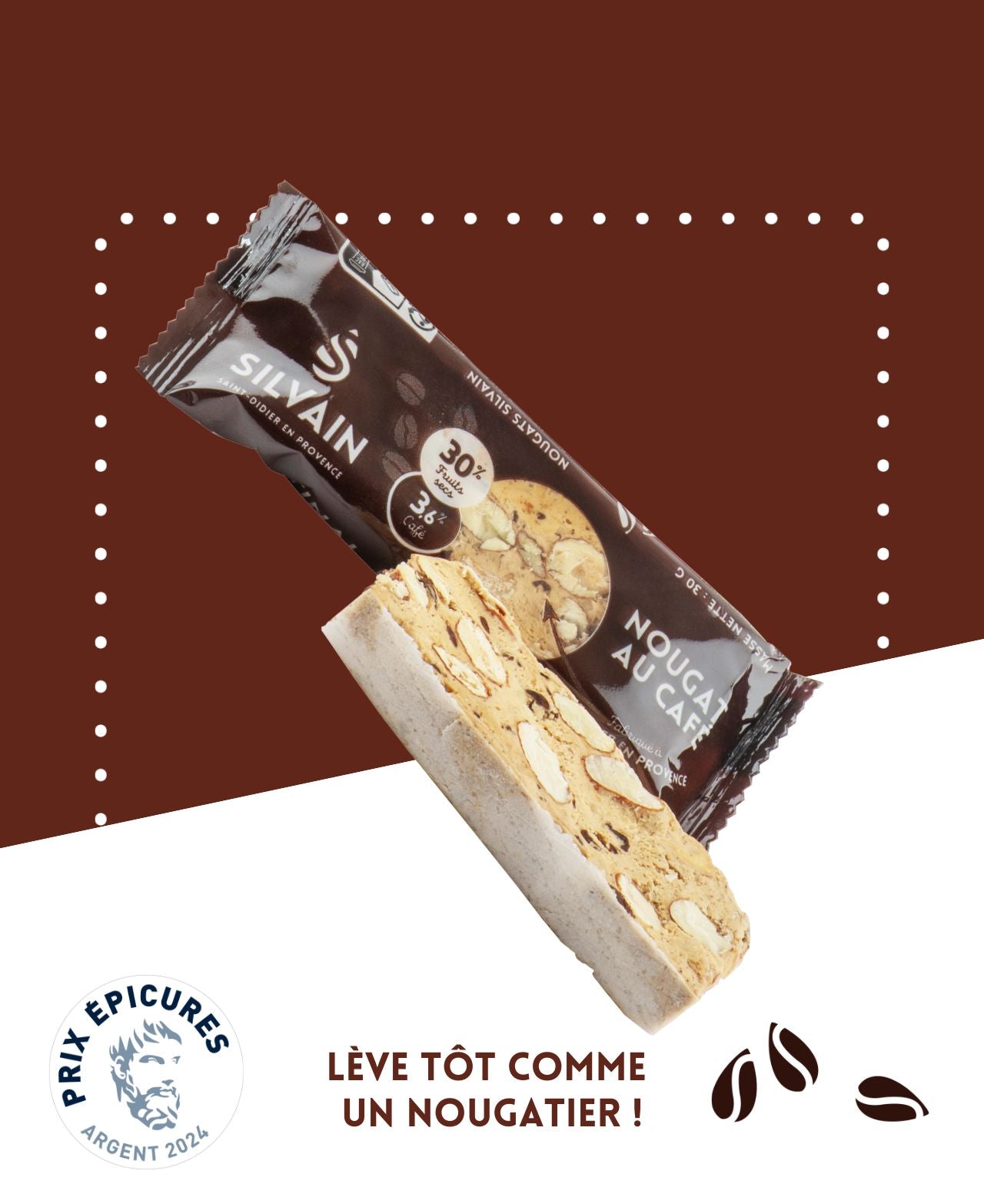 Nougat blanc au café avec une texture fondante et croquante, présenté en morceaux.